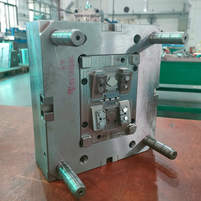 OEM Plastic Injection Molded Products In Molder Produsen Di Dongguan Cina