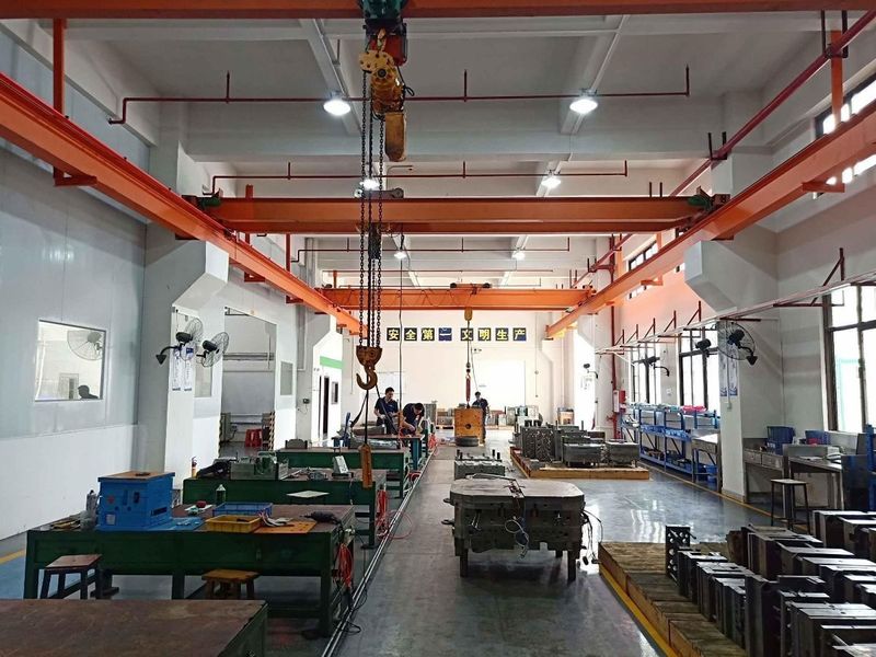 Cina Dongguan Howe Precision Mold Co., Ltd.