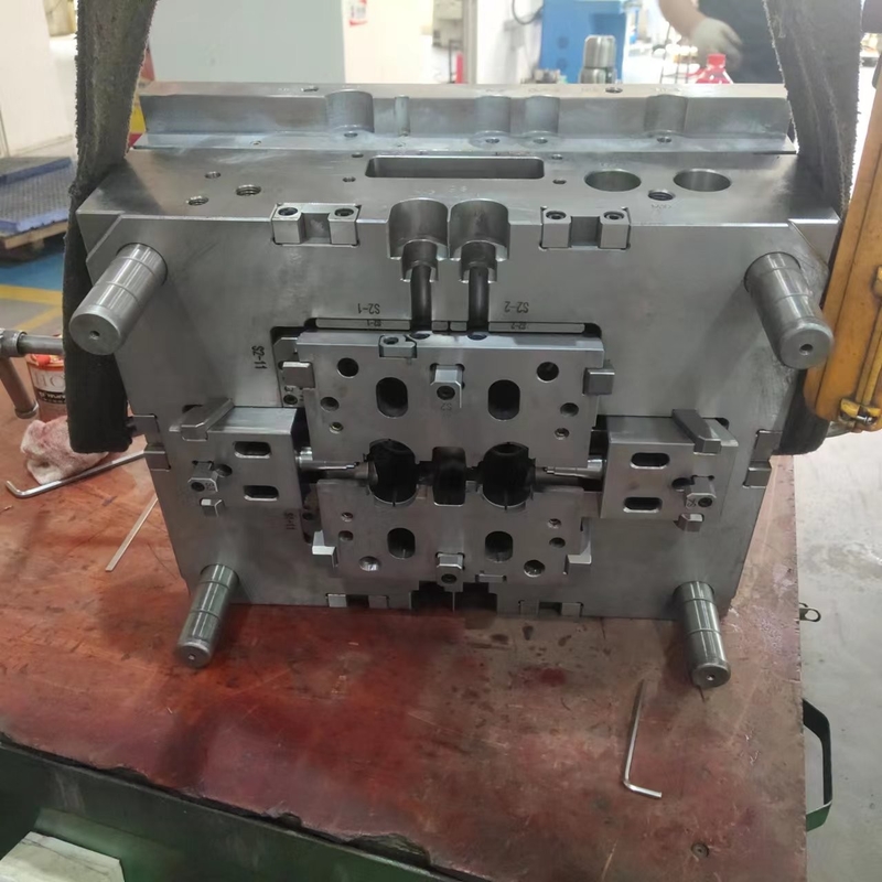 250000-300000 tembakan ABS,AS,PP,PPS,PC,PE,POM,PMMA,PS Injection Tooling dengan NAK80